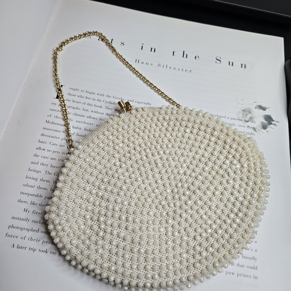 Vintage Elegant Gold and Cream Beaded Clutch